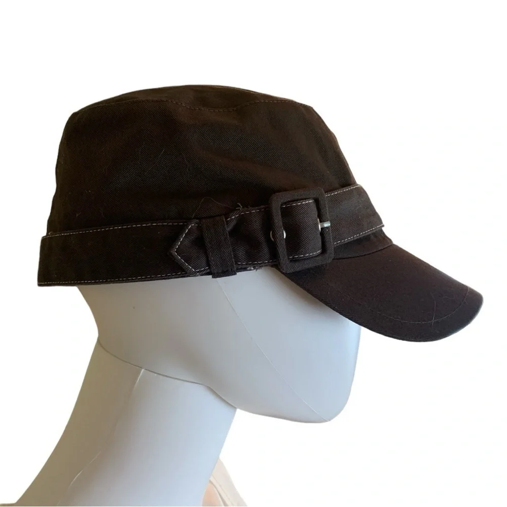 San Diego Hat Company fits appropriately